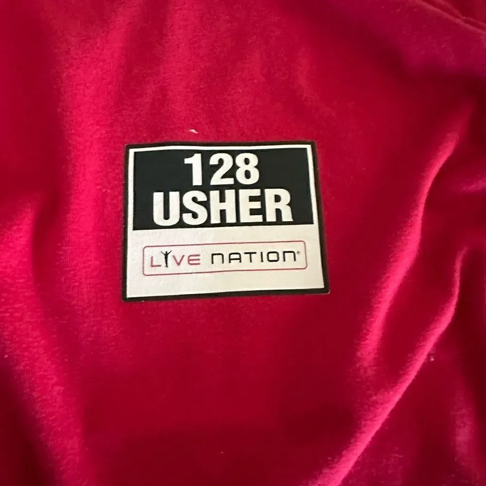 EUC - Unisex LIVE NATION Red Short Sleeve Usher Tee - Size Large